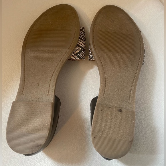 Old Navy Raffia Peep Toe Sandals Flats size 8 - Picture 2 of 4